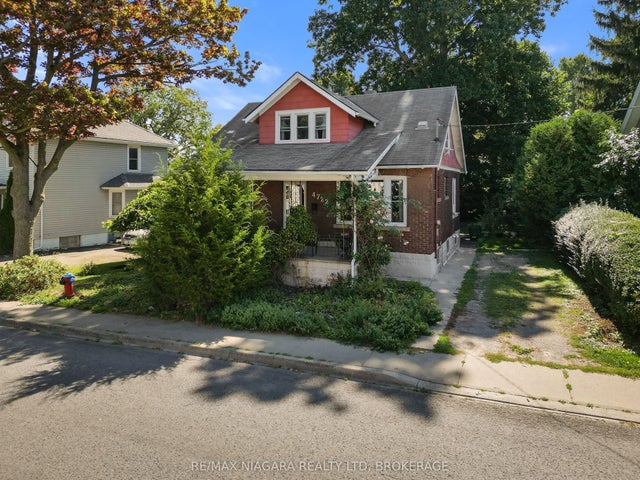 4722 Ryerson Crescent, Niagara Falls