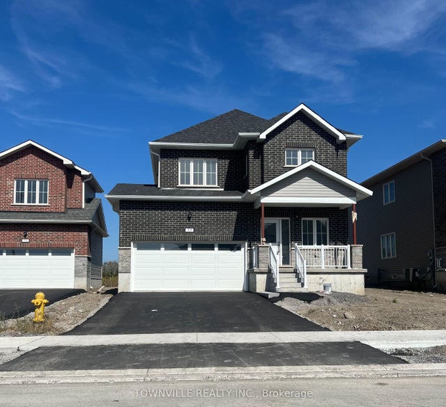 33 Bradden Crescent, Belleville