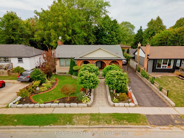 6835 Wills Street, Niagara Falls