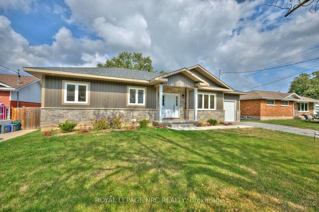 17 Glenbarr Road, St. Catharines