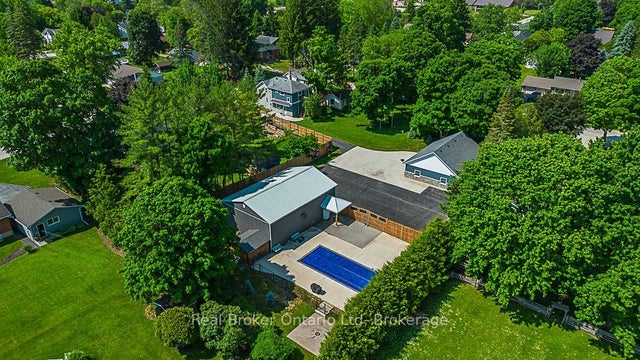 144 Loucks Lane, Chatsworth