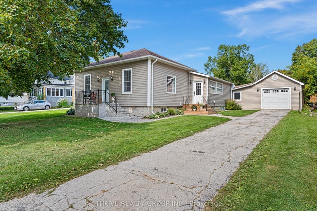 71 Princess Street W, Central Huron