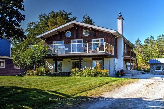 306 Lakeshore Road N, Meaford
