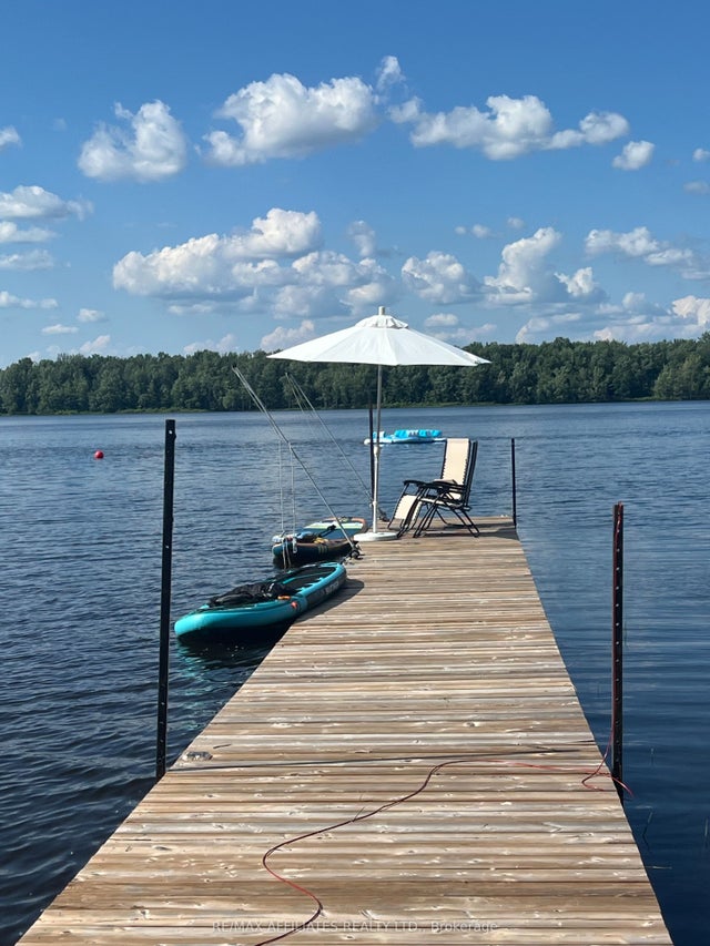 300 Riverwood Drive, Constance Bay - Dunrobin - Kilmaurs - Woodlawn