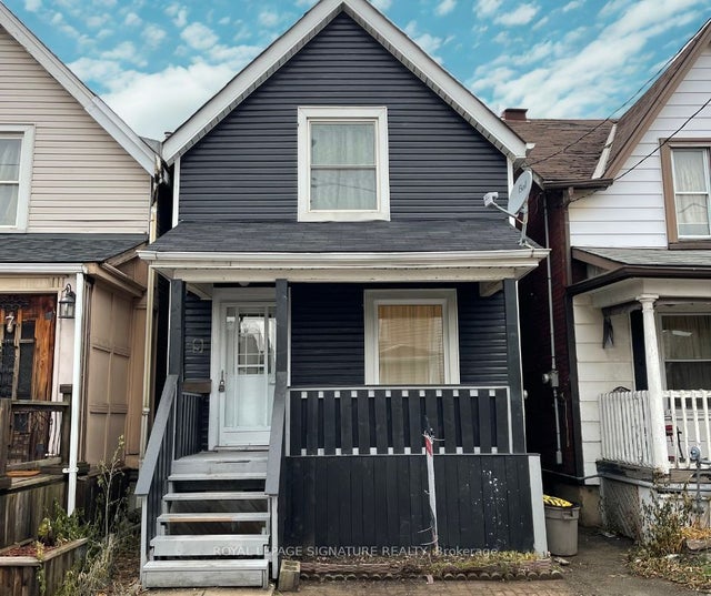 9 Adams Street, Hamilton