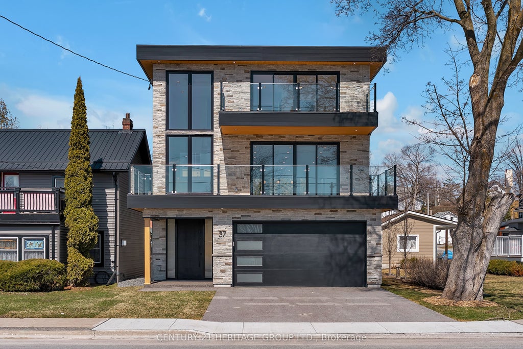 37 Front Street, Trent Hills