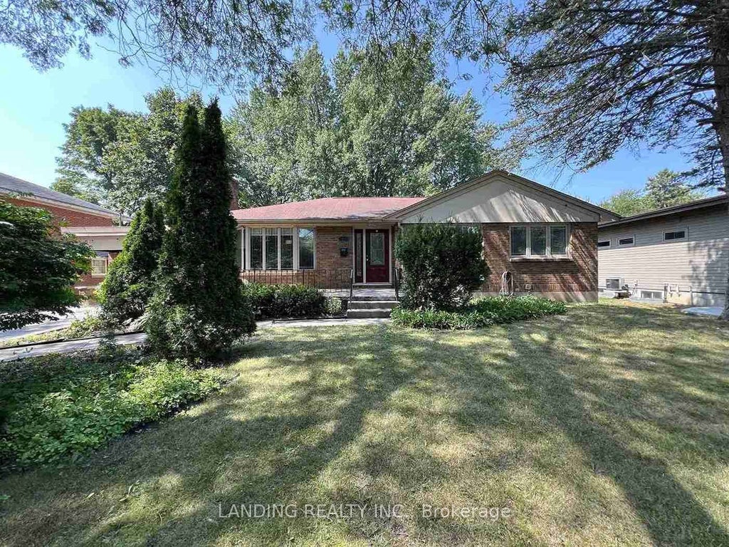 1629 Louise Boulevard Unit 2, London North