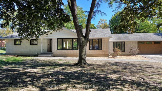 71 Selena Avenue, Belleville