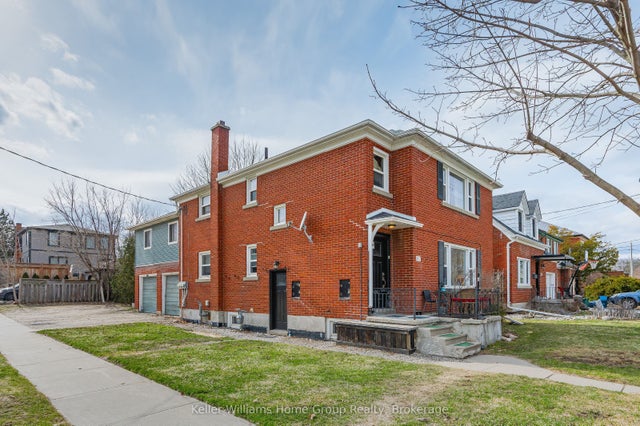 107 East Avenue, Kitchener