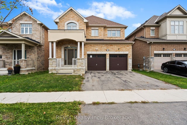 32 Sparkle Drive, Thorold