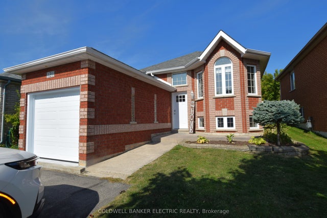121 Haden Avenue, Peterborough