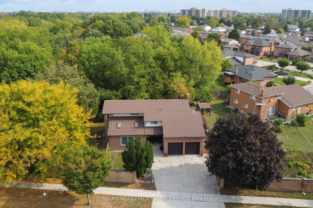 425 Greenhill Avenue, Hamilton