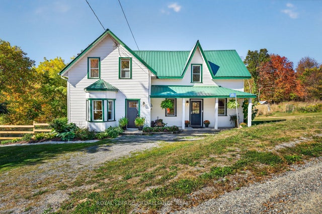 1103 Cronk Road, Frontenac