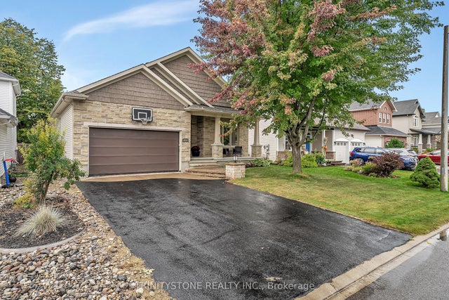 452 Landswood Way, Stittsville - Munster - Richmond