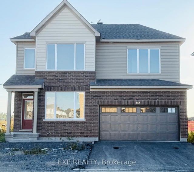 805 Anemone Mews, Barrhaven