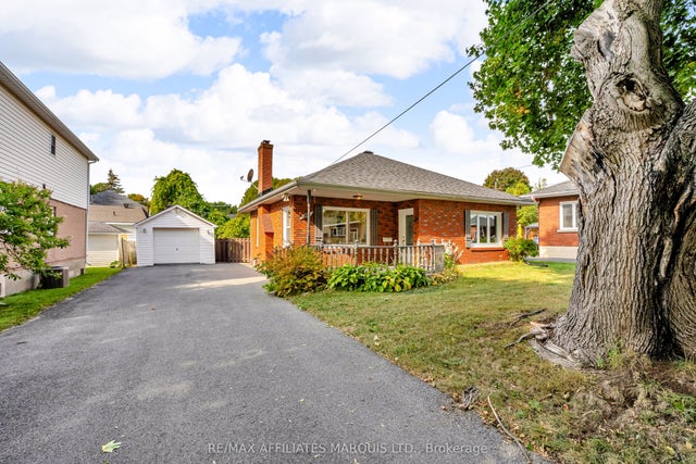 104 Gardner Avenue, Cornwall