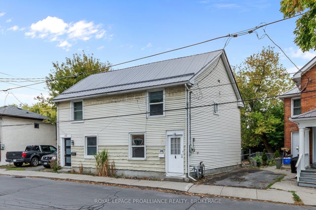 32 Main Street, Kingston