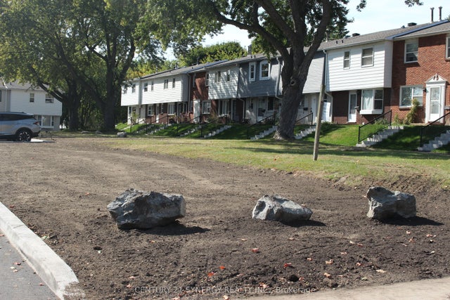 662 Hochelaga Street, Overbrook - Castleheights and Area