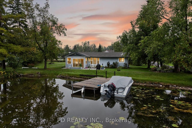 11 Charlotte Crescent, Kawartha Lakes