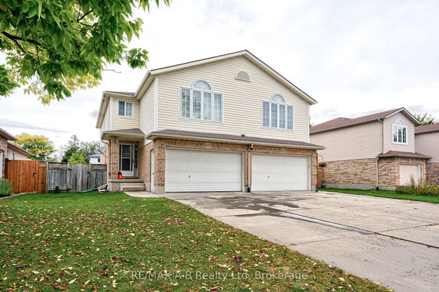 430 Brunswick Street N, Stratford