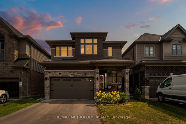 177 Longboat Run W, Brantford