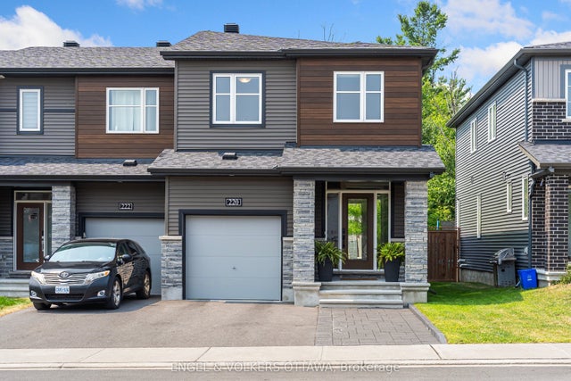 220 Geyser Place, Barrhaven