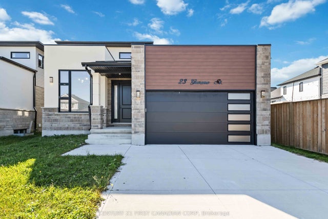 23 Greene Street, South Huron