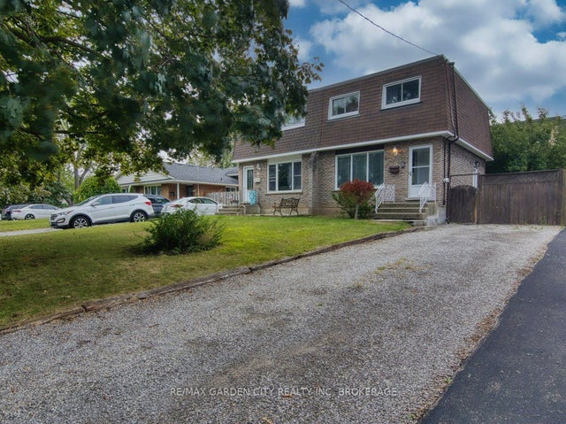 18 Prince Paul Crescent, St. Catharines