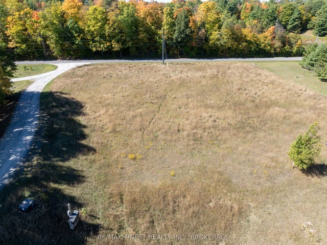 Starlight Lane, Frontenac