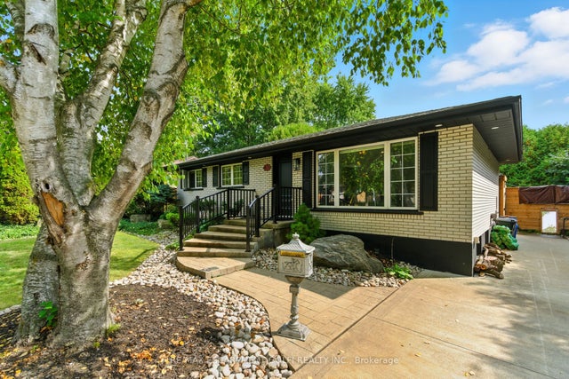 31 Varadi Avenue, Brantford