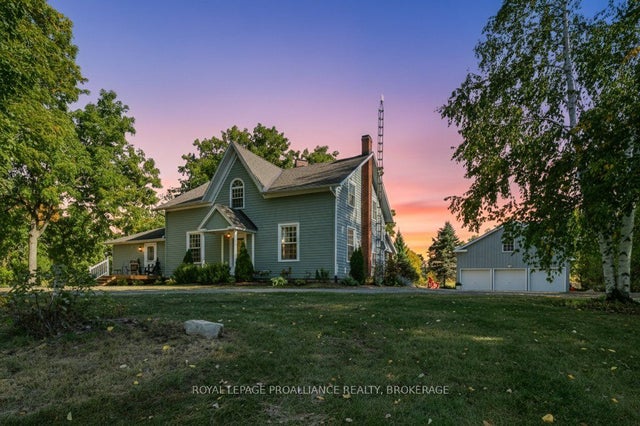 376 Huffman Road, Stone Mills