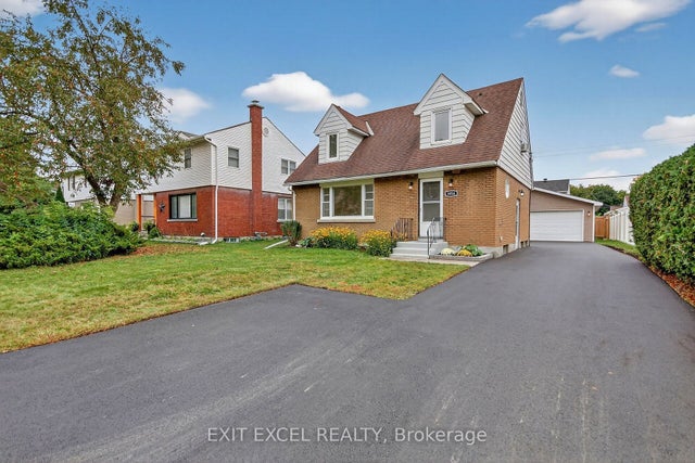 1456 Larose Avenue, Carlington - Central Park