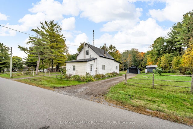 10450 Clark Road, North Dundas