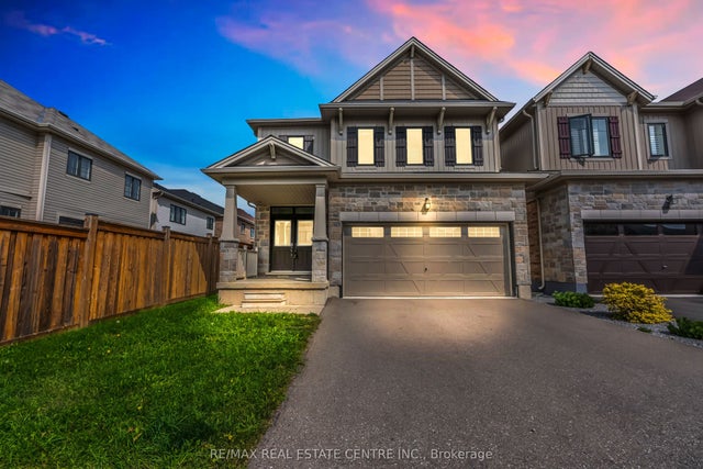 54 Larry Crescent, Haldimand