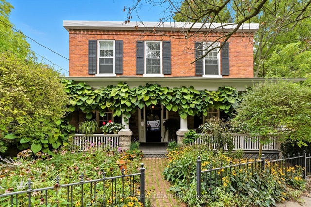 81 Pine Street S, Port Hope