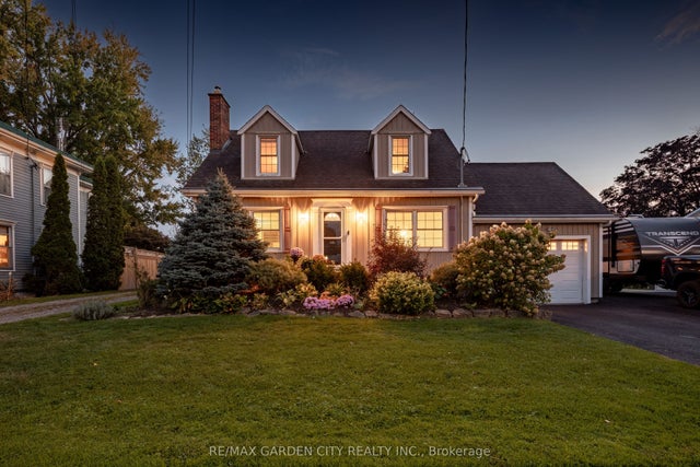 5124 Canborough Road, West Lincoln