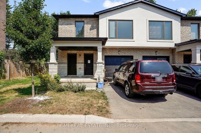 32 Alayche Trail, Welland