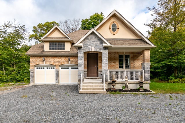 16 Deerfoot Trail, Huntsville