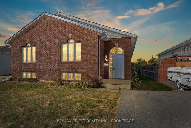 830 Peachwood Street, Kingston