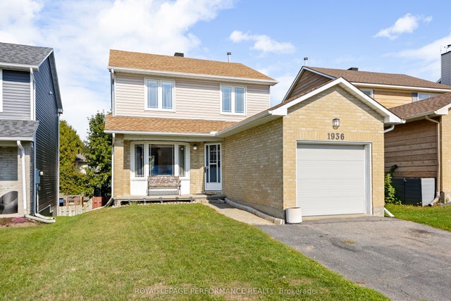 1936 Longman Crescent, Orleans - Convent Glen and Area