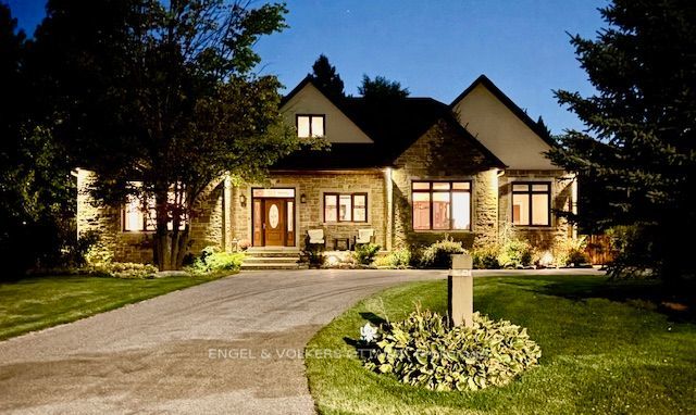 1836 Whitemarsh Crescent, Kanata