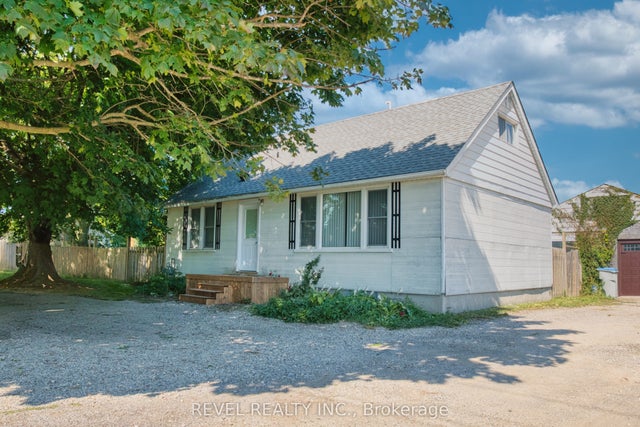 15330 Plover Mills Road, Middlesex Centre