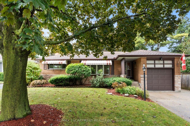 98 Laurier Avenue, Hamilton