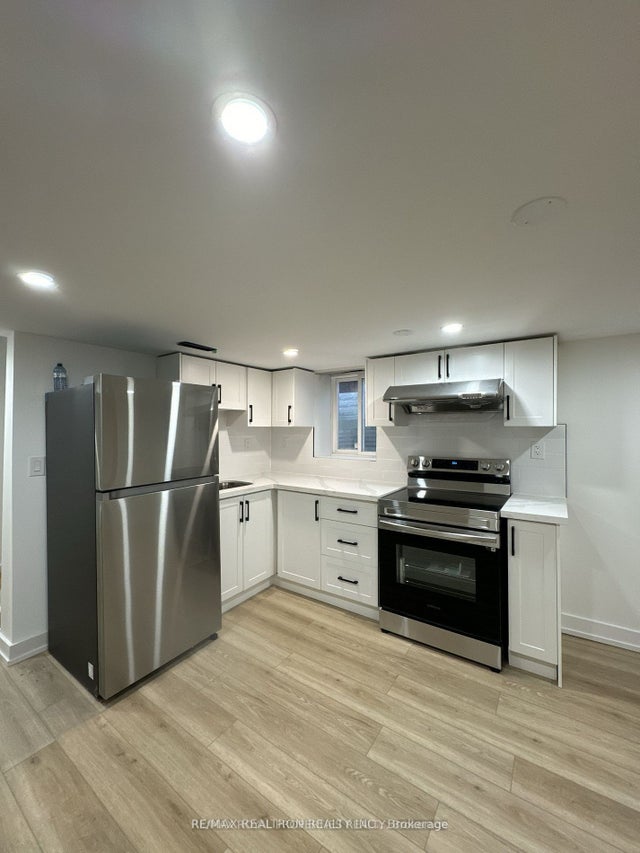 293 E 17th Street, Hamilton