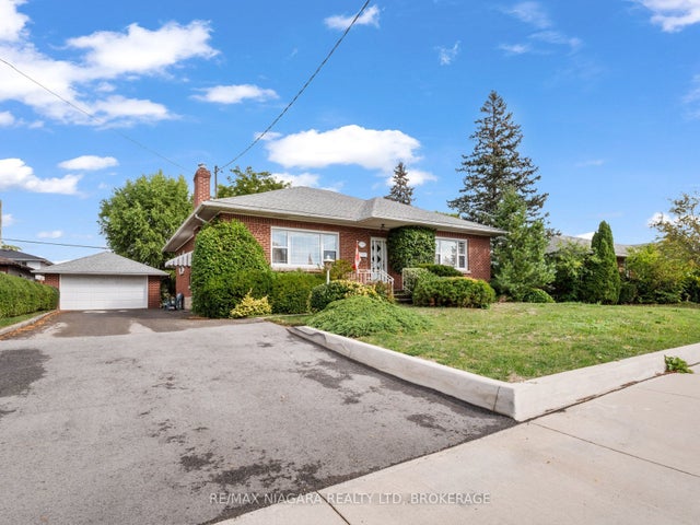129 Idylewylde Street, Fort Erie