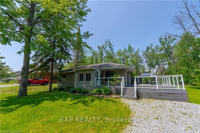 25 Bayview Estate Road, Kawartha Lakes