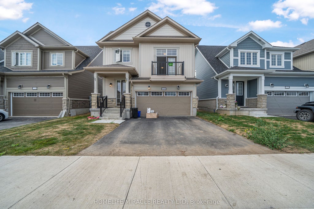 121 Oakmont Drive, Loyalist