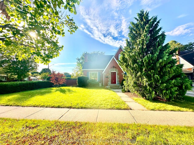 117 Queensway Drive, Brantford