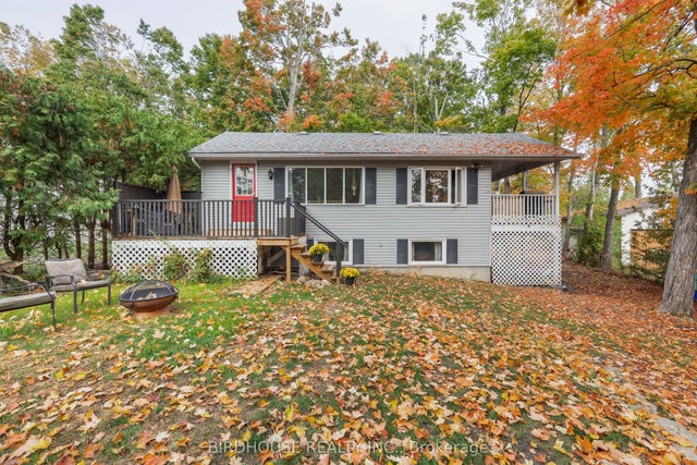 23 Pleasure Street, Kawartha Lakes