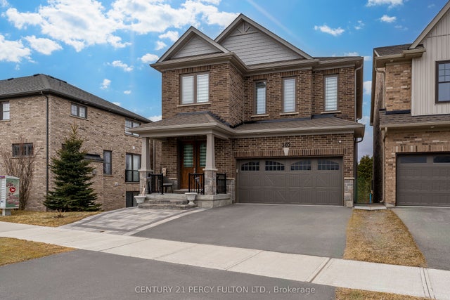 302 Cullen Trail, Peterborough